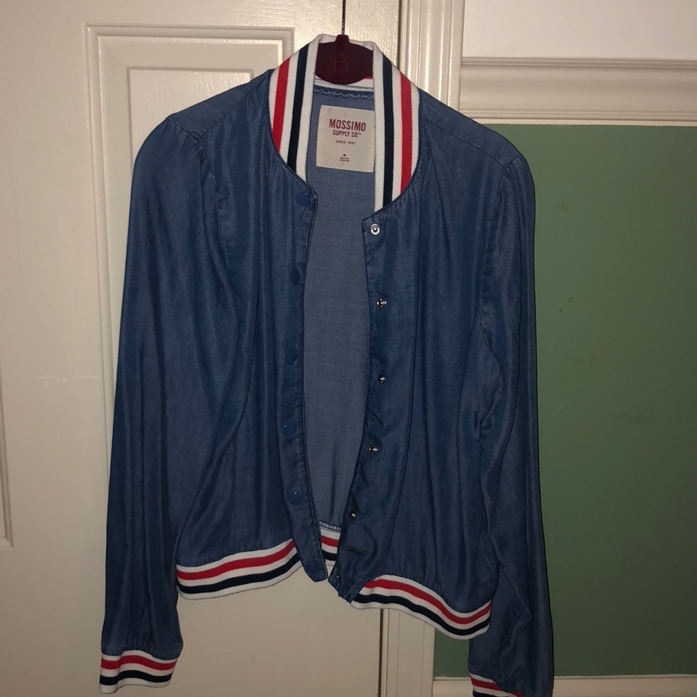 Cute Vintage style jean jacket